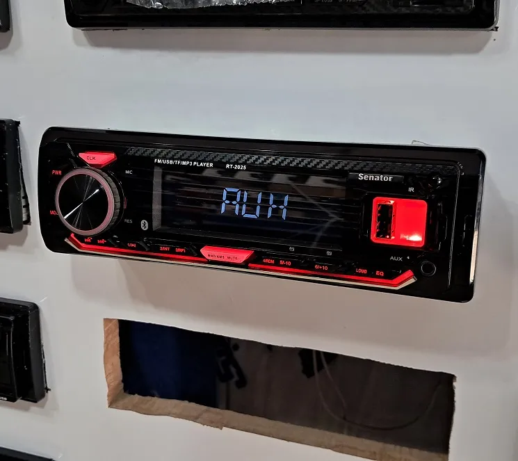 رادیو پخش خودروبرند سناتور مدل RT-2025